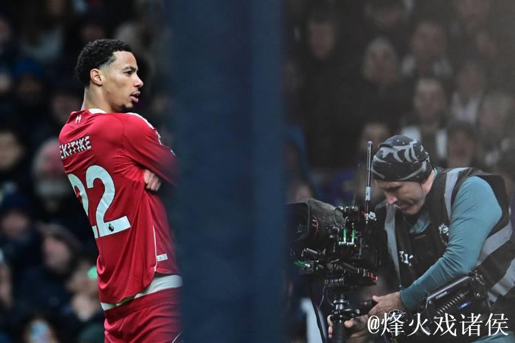 英超-伊萨克破门 利物浦2-1热刺收获各赛事3连胜 英超-伊萨克破门 利物浦2-1热刺收获各赛事3连胜